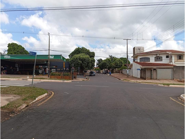 terreno comercial 400 metros na avenida café filho Pérola no Paraná