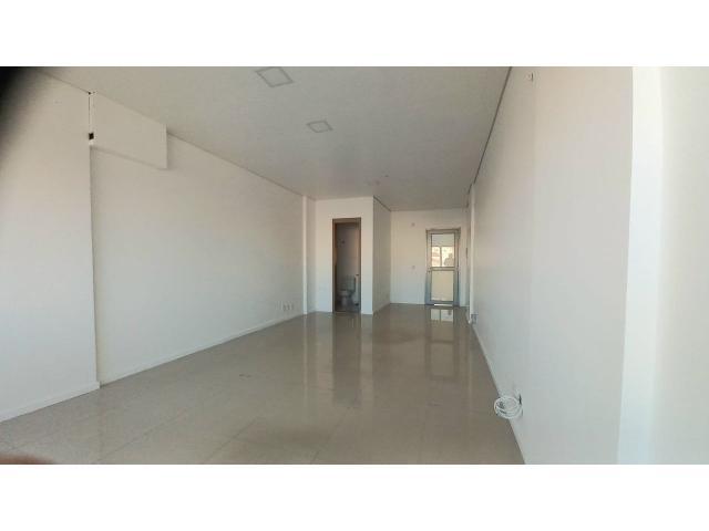 EXCELENTE SALA COMERCIAL