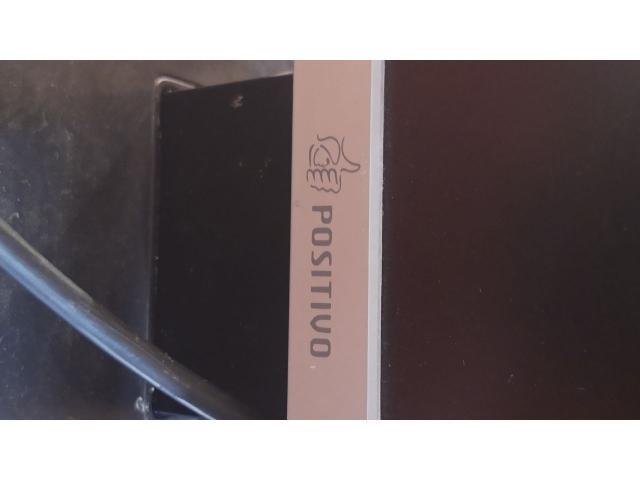 Monitor Positivo