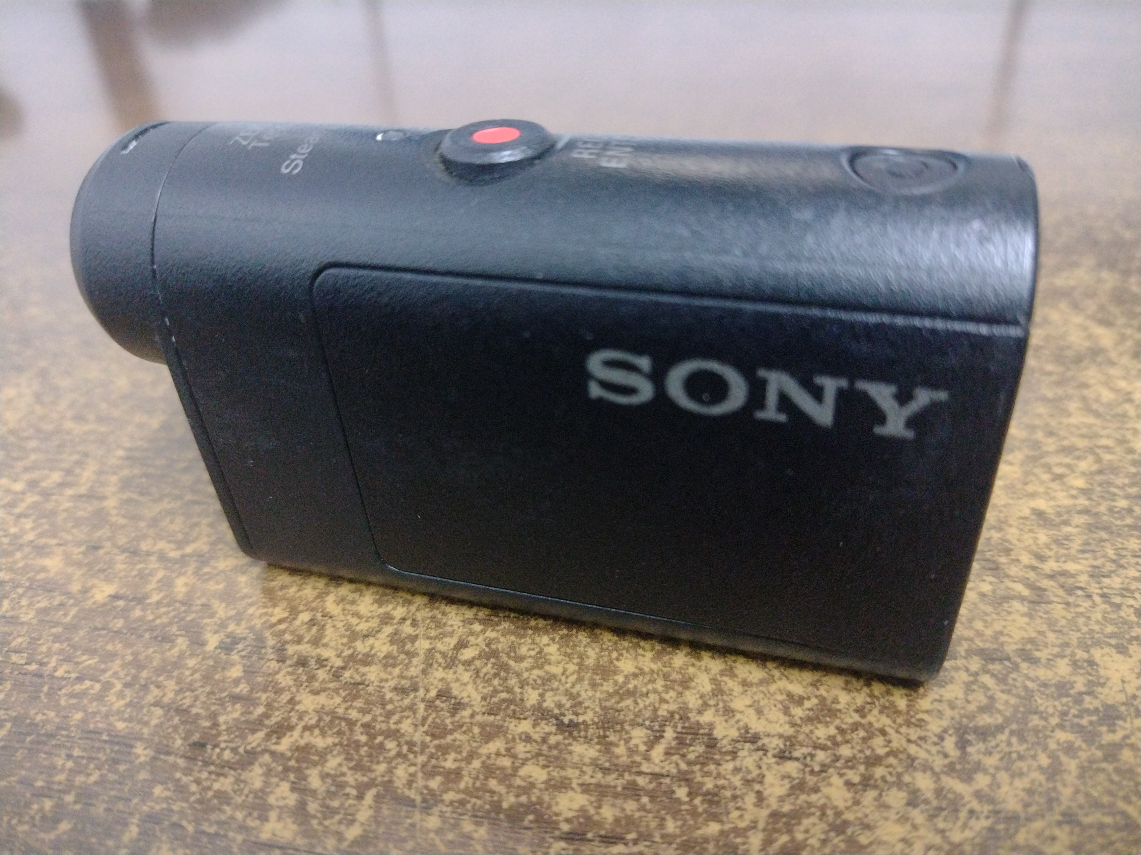 Foto do anúncio: Câmera Sony Action Cam HDR-AS50 - Perfeita para Aventuras!